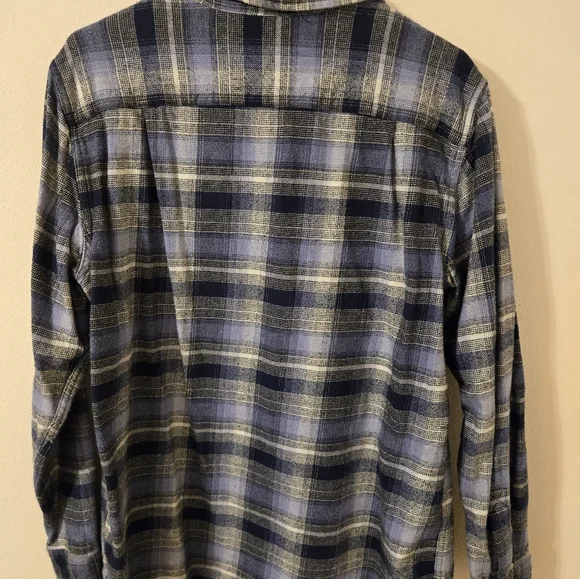 OBEY Men's Blue Plaid Flannel Shirt - Picture 7 of 8